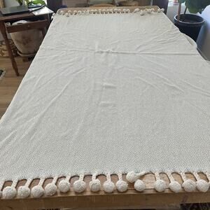 Serena & Lily Woven Cotton Light Blue Throw Blanket Pom Pom Trim 50” x 70”